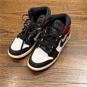 Air Jordan 1 reimagined black toe sz 6 youth
